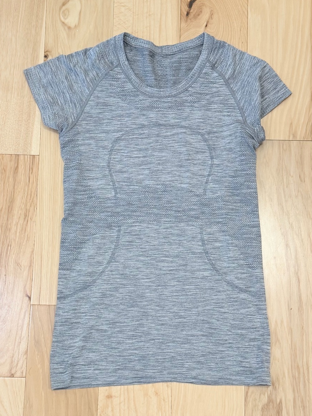 Lululemon Women’s Swiftly Tech Short Sleeve Athletic Shirt